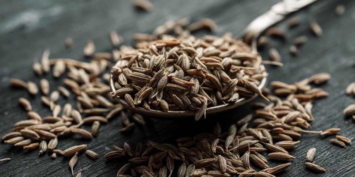 Image of caraway seeds.